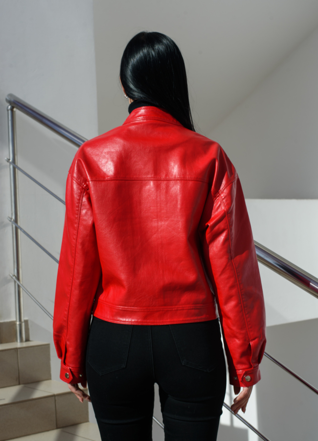 Женская куртка из эко кожи  модель № 20749 универмаг малина