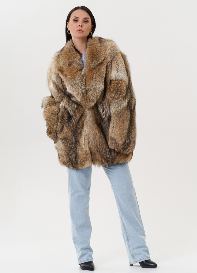 фото Женская шуба из меха койота модель № 27620