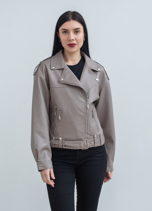 Женская куртка бежевого цвета из эко кожи модель № 22842 универмаг малина