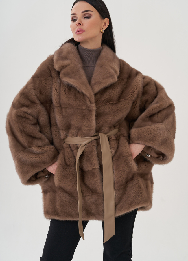 Шуба из норки с английский воротником  модель № 26015 в рассрочку