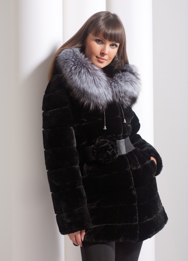 Шуба модель № S-38 меха малина Шуба модель № S-38 меха малина