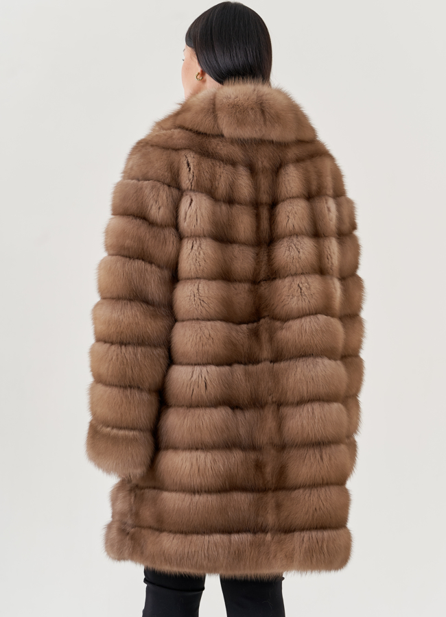 Шуба из куницы  модель № 79563 в кредит