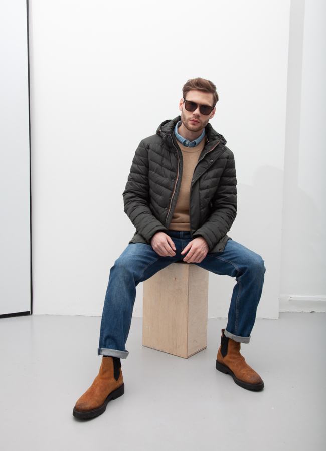 фото Куртка мужская  с капюшоном модель № 21013