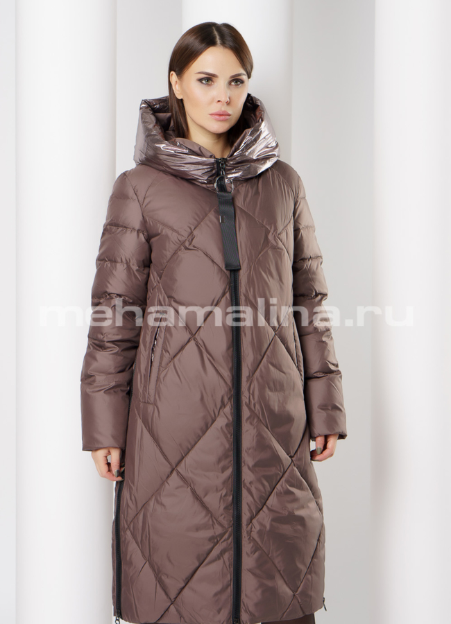 Пуховик модель № П-299 меха малина