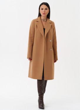Женское пальто с английским воротником