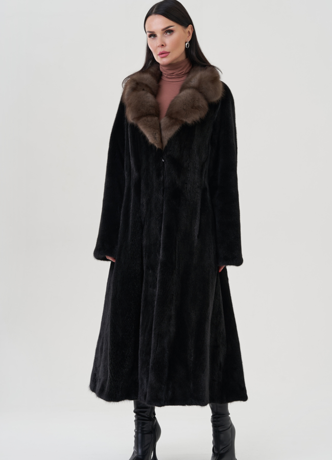 Шуба из меха норки с воротником из куницы модель № 24722 универмаг малина