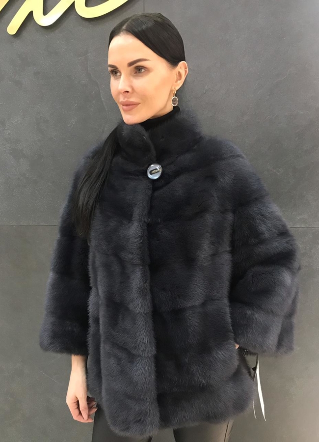 Шуба из норки модель № 130522 меха малина