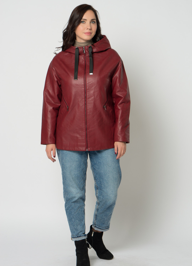фото Куртка из эко кожи в красном цвете с капюшоном модель № 21693