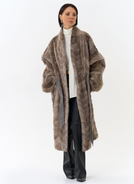 Шуба из меха норки с поясом