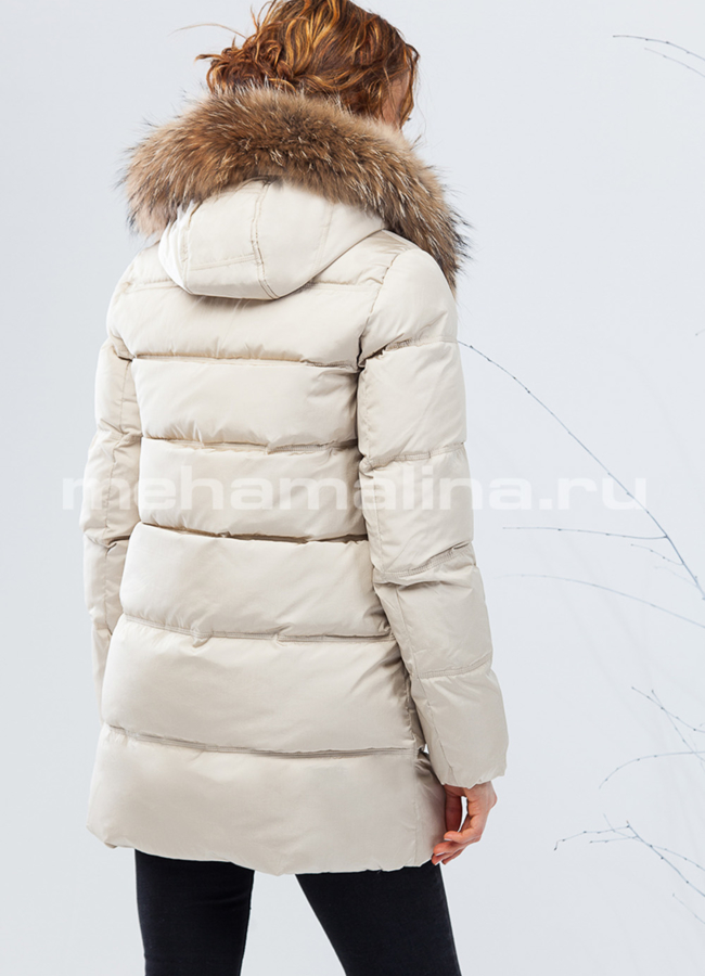 фото Укороченный пуховик с меховым капюшоном модель № П-175