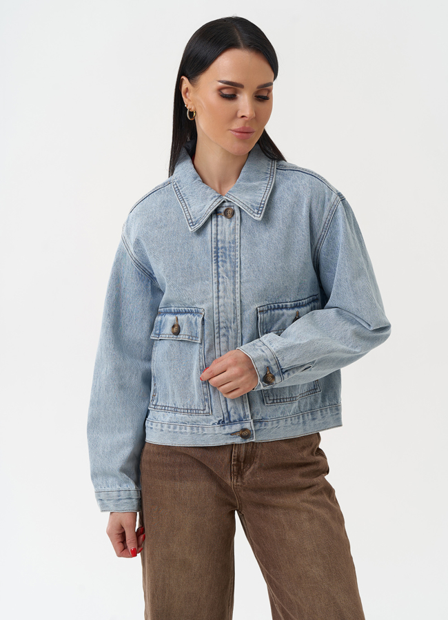 Женская джинсовая куртка голубого цвета модель № 30415 меха малина Женская джинсовая куртка голубого цвета модель № 30415 меха малина