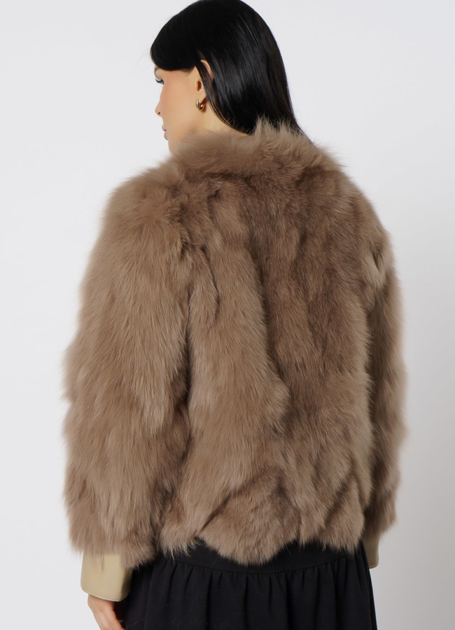 Меховая куртка женская с отделкой из песца модель № 21780 в рассрочку