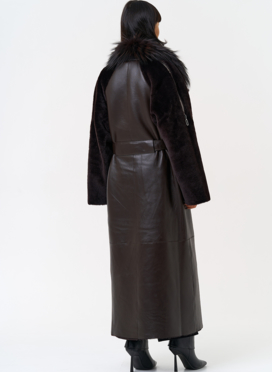 Женская натуральная дубленка с воротником из меха лисы