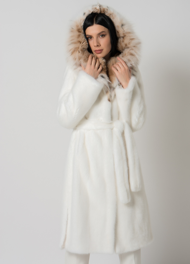 Белая норковая шуба с рысью модель № 1402 универмаг малина