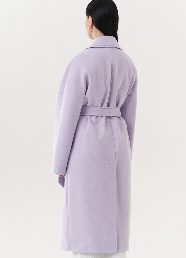 Пальто сиреневого цвета с поясом модель № 26721 универмаг малина