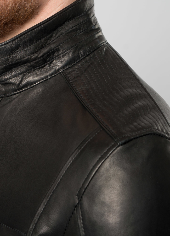 Куртка кожаная черного цвета модель № 870 универмаг малина