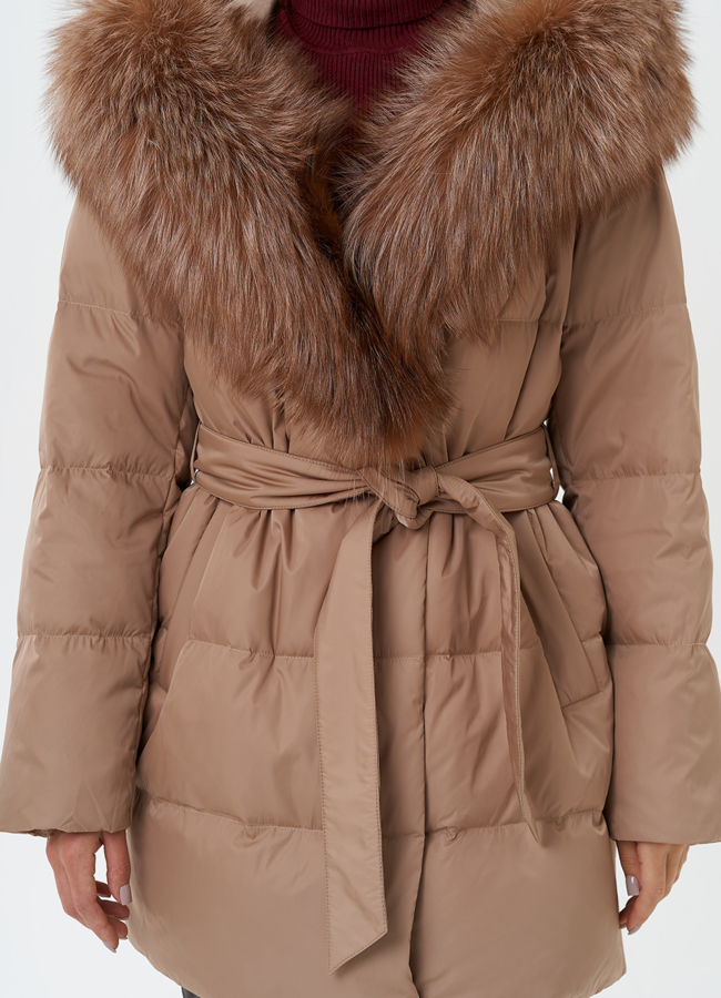 Пуховик с отделкой из меха чернобурки модель № 28854 в рассрочку