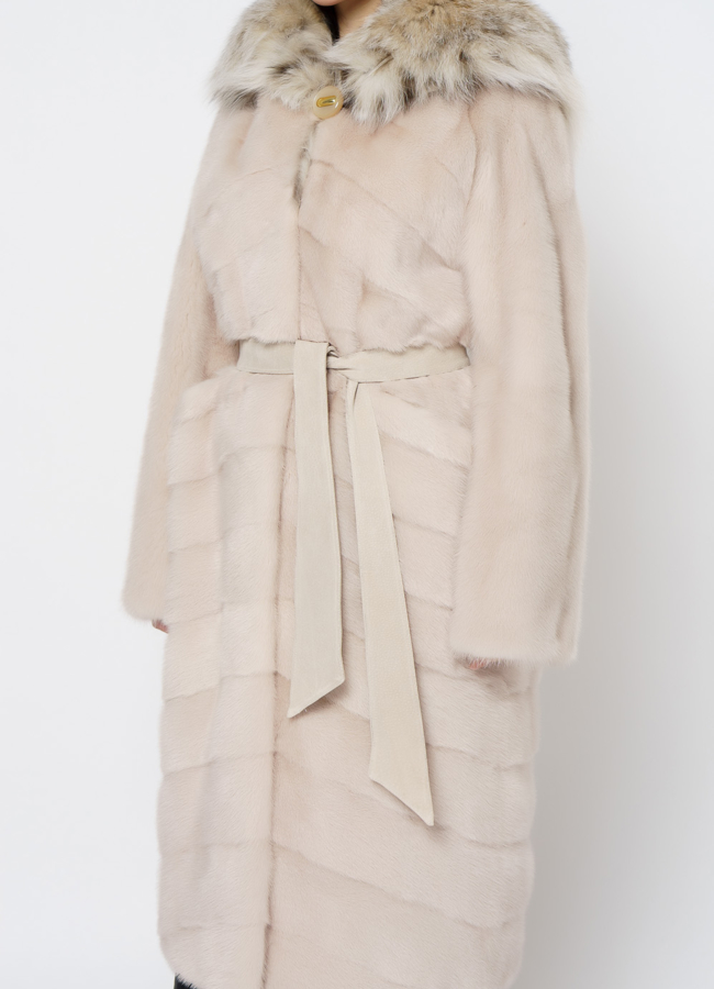 Норковая шуба с рысью модель № 1203 в рассрочку