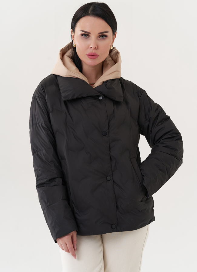 фото Легкая куртка с капюшоном модель № 26740