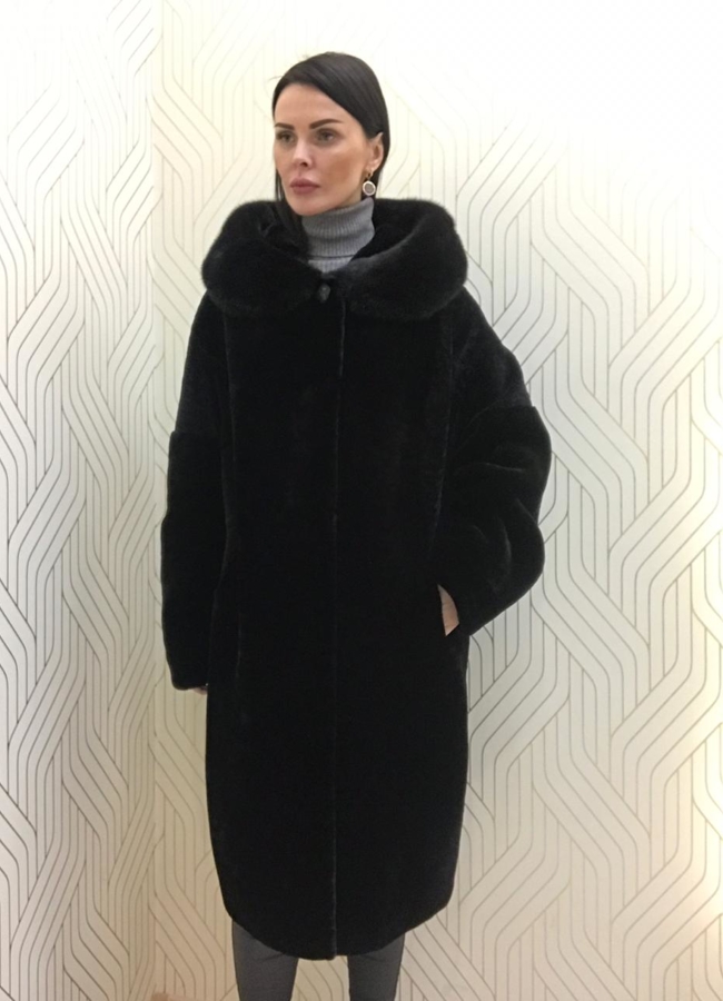 Шуба из мутона модель № Р-87 меха малина