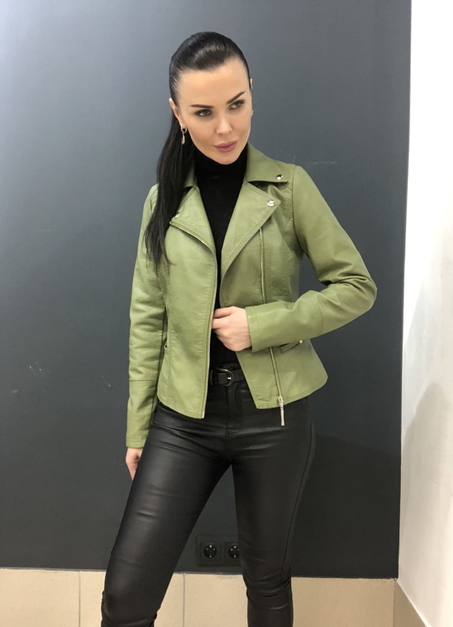 Куртка женская модель № 1555 в кредит