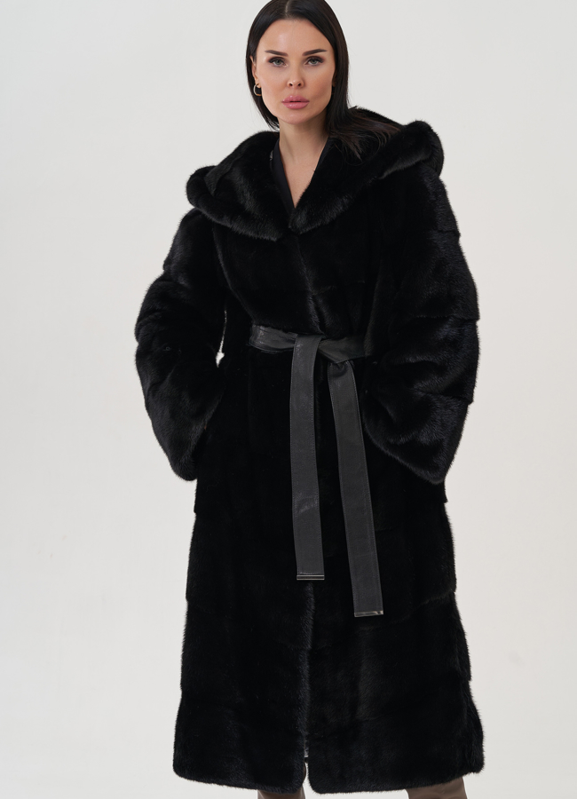 Шуба из норки с капюшоном  модель № 26049 меха малина