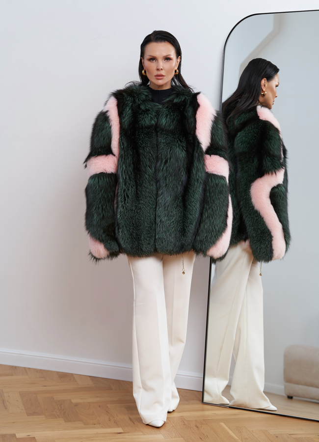 Женская шуба из меха чернобурки  модель № 27619 в рассрочку