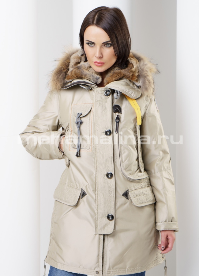 Пуховик с капюшоном модель № П-62 универмаг малина