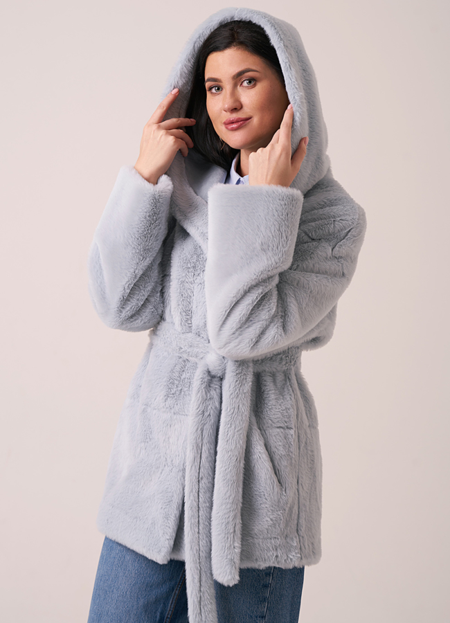 Укороченная двусторонняя шуба из искусственного меха с капюшоном  модель № 18395 в кредит