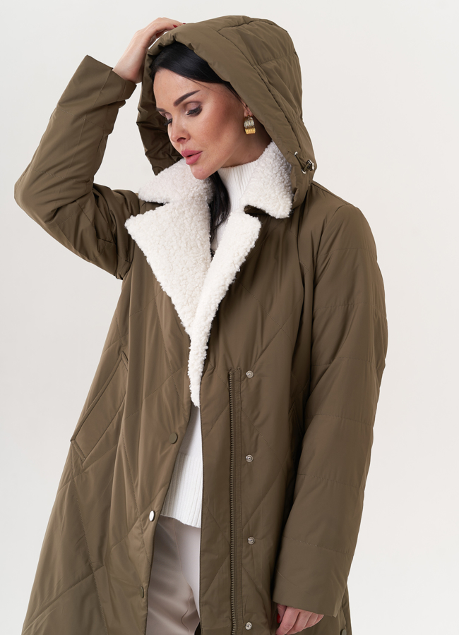 Стеганое пальто с капюшоном модель № 25034 в рассрочку