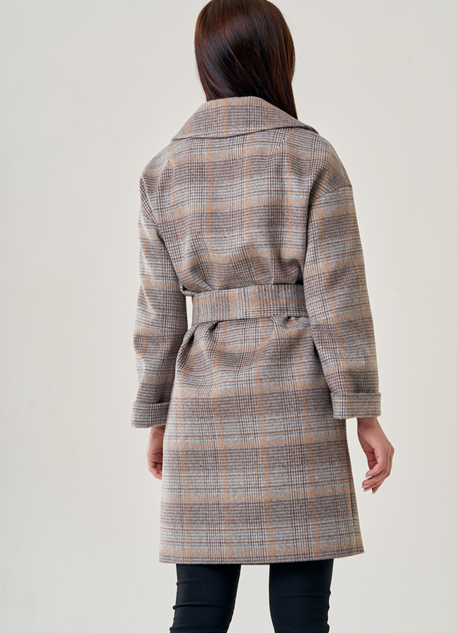 фото Бежевое женское пальто в клетку модель № 22949