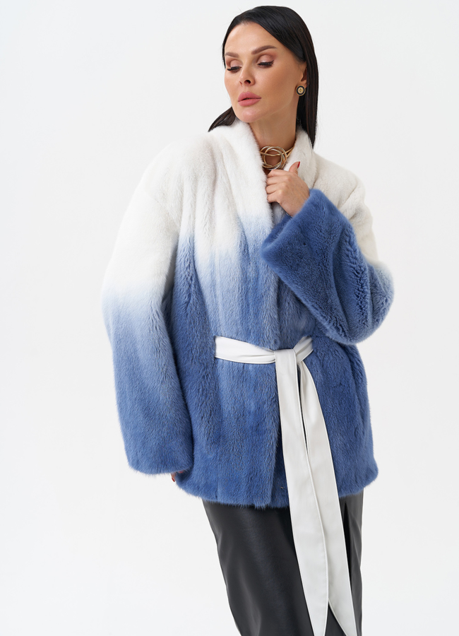 Женская шуба из меха норки с градиентом модель № 28092 в рассрочку