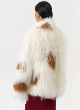 Женская шуба из меха ламы Женская шуба из меха ламы