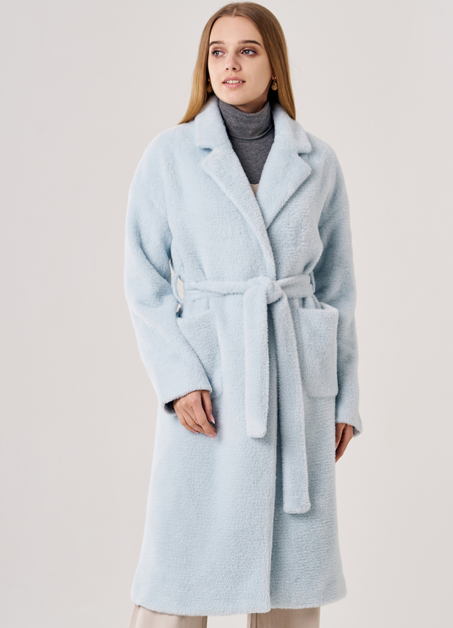 Пальто женское голубого цвета с поясом модель № T4F W9822 меха малина