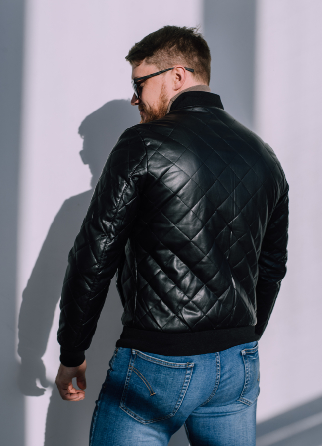 Куртка бомбер на молнии  модель № 22540 универмаг малина