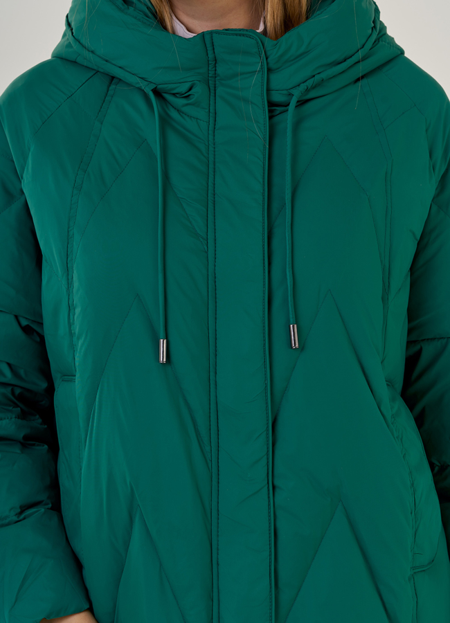 Женский пуховик оверсайз в зеленом цвете модель № 23228 в рассрочку