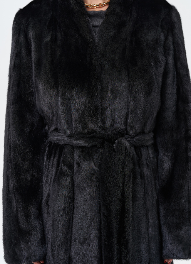 Длинная черная шуба из норки модель № 29092 в кредит