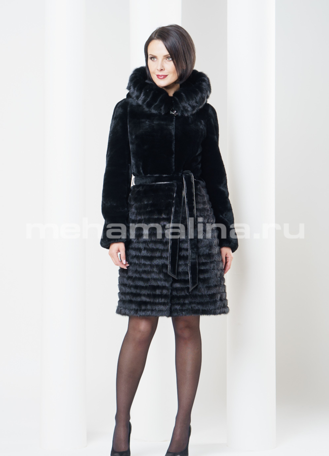 Шуба из мутона, цвет черный модель № S-300 меха малина