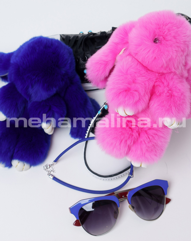 Меховой брелок зайчик модель № A-1 в кредит