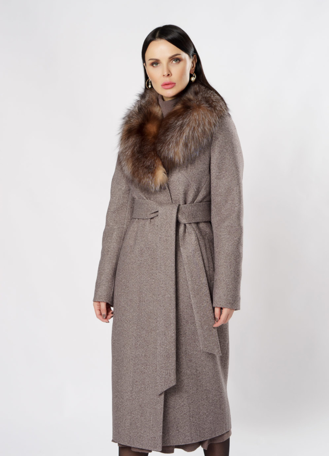 Удлиненное зимнее пальто с поясом модель № 051 меха малина