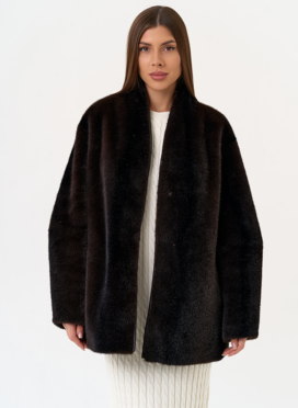 Женская шуба из эко меха коричневого цвета Женская шуба из эко меха коричневого цвета