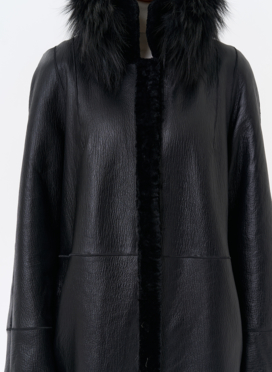 Женская двухстороняя дубленка с воротником из меха чернобурой лисы