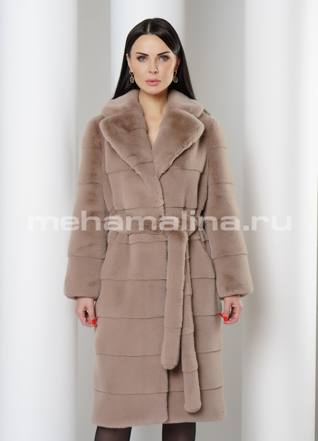 Пальто с английским воротником  модель № М879-С меха малина