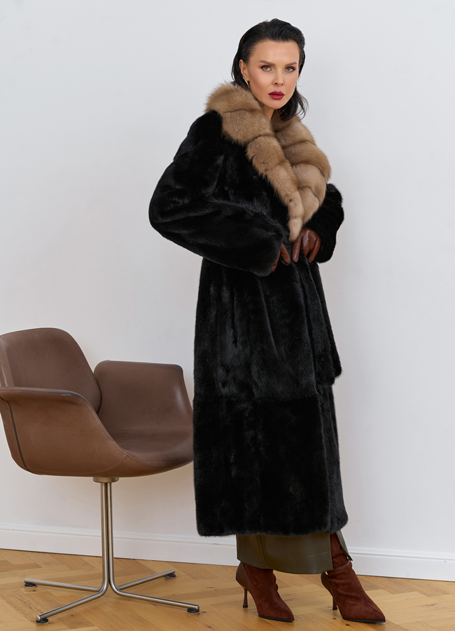 Шуба из меха норки с воротником из меха куницы модель № 31730 универмаг малина