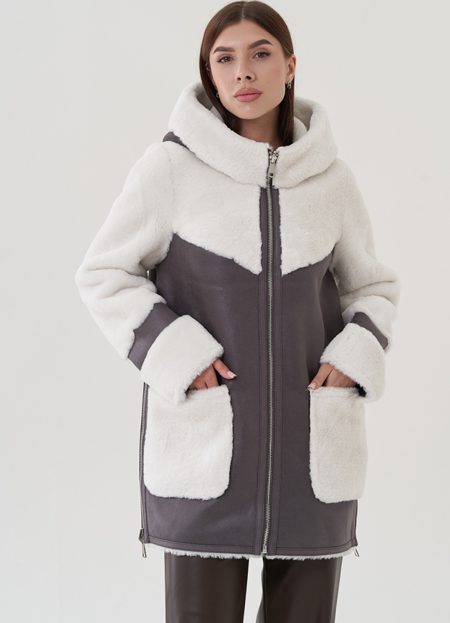 Дубленка в цвете графит с капюшоном модель № 25401 в рассрочку