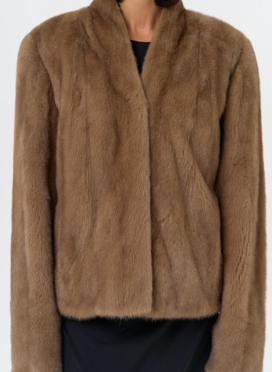 Укороченная шуба из меха норки  Укороченная шуба из меха норки