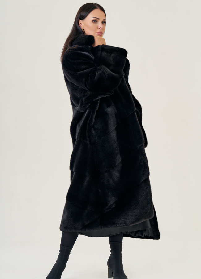 Шуба из скандинавской норки с английским воротником модель № 23089 универмаг малина