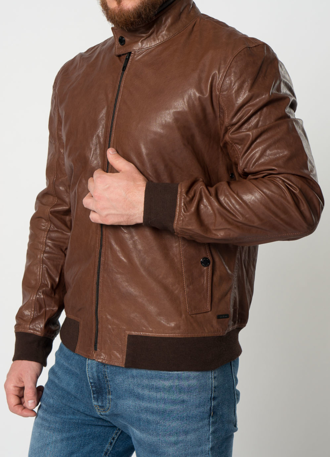 Мужской бомбер в коричневом цвете модель № 21588 универмаг малина