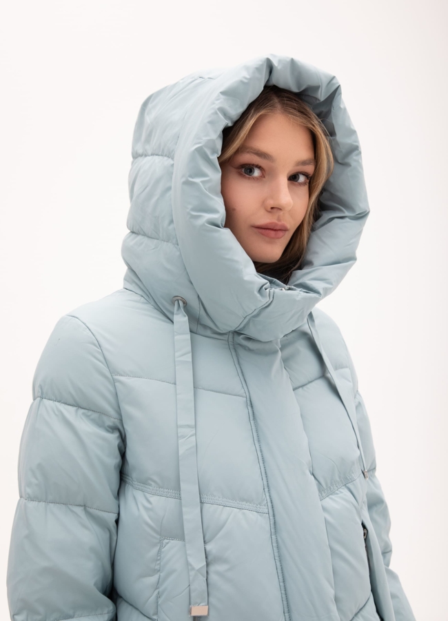 Женский пуховик с капюшоном  модель № 25766 в рассрочку