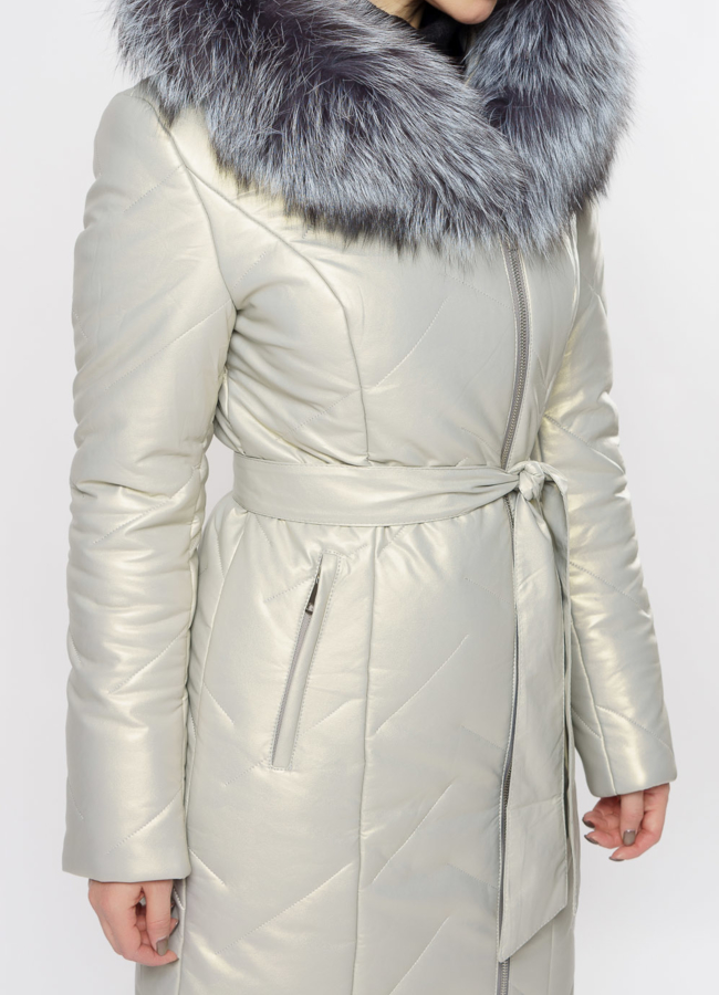 Удлиненный пуховик из эко кожи с чернобуркой модель № 19347 универмаг малина